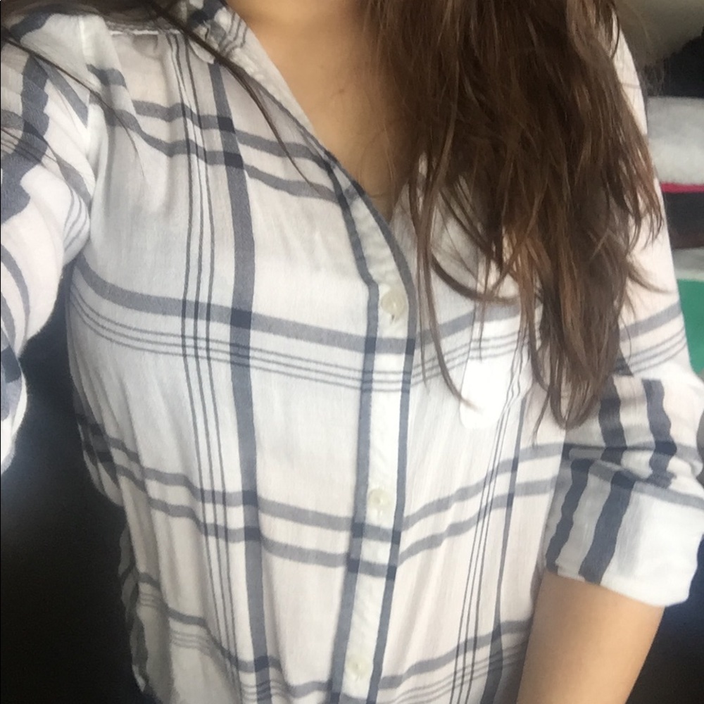 Lightweight women’s flannel